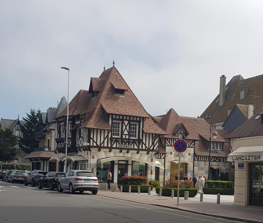Appartement Deauville Hyper Centre Exterior foto